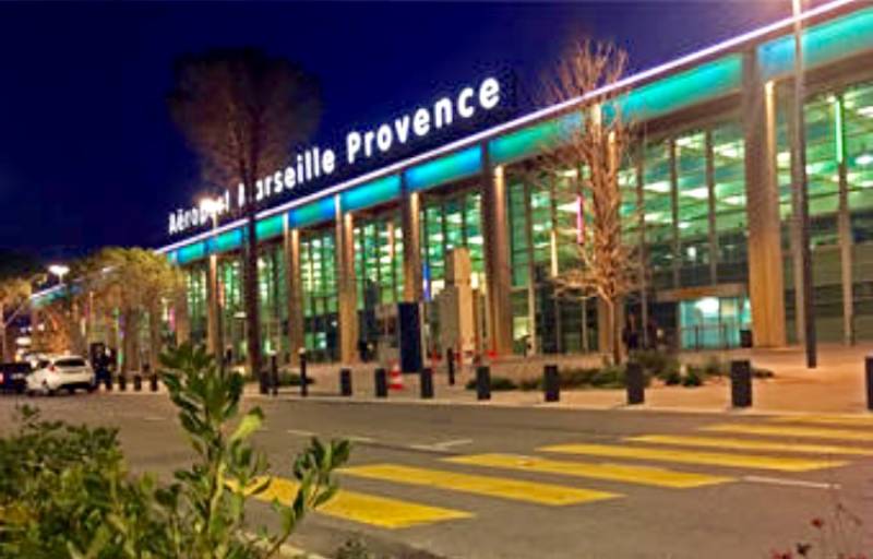 Transfert aéroport navette Marseille-Provence